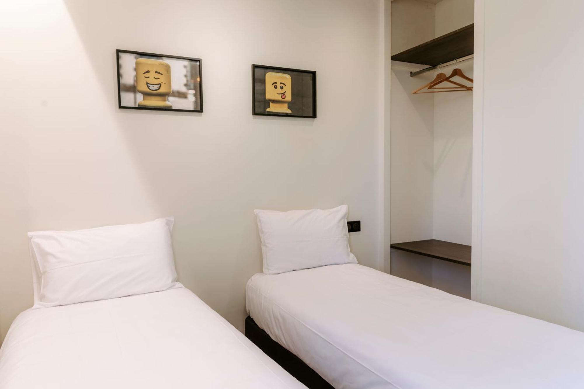 Soko Hotels-Pont Du Gard Remoulins Exteriör bild