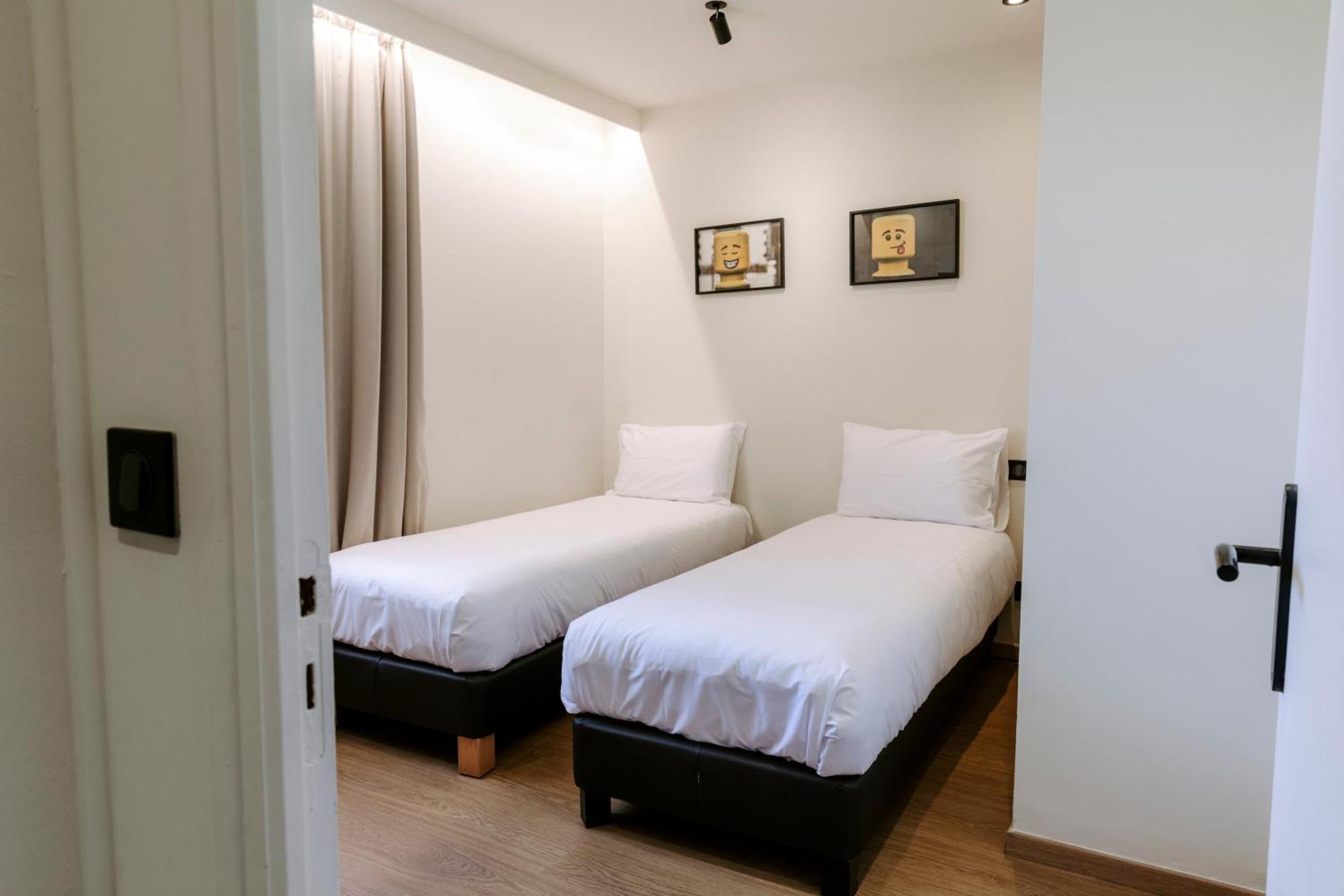 Soko Hotels-Pont Du Gard Remoulins Exteriör bild